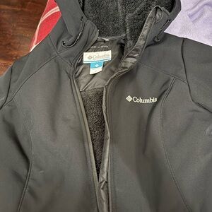 Columbia Black Omni-Wind Jacket